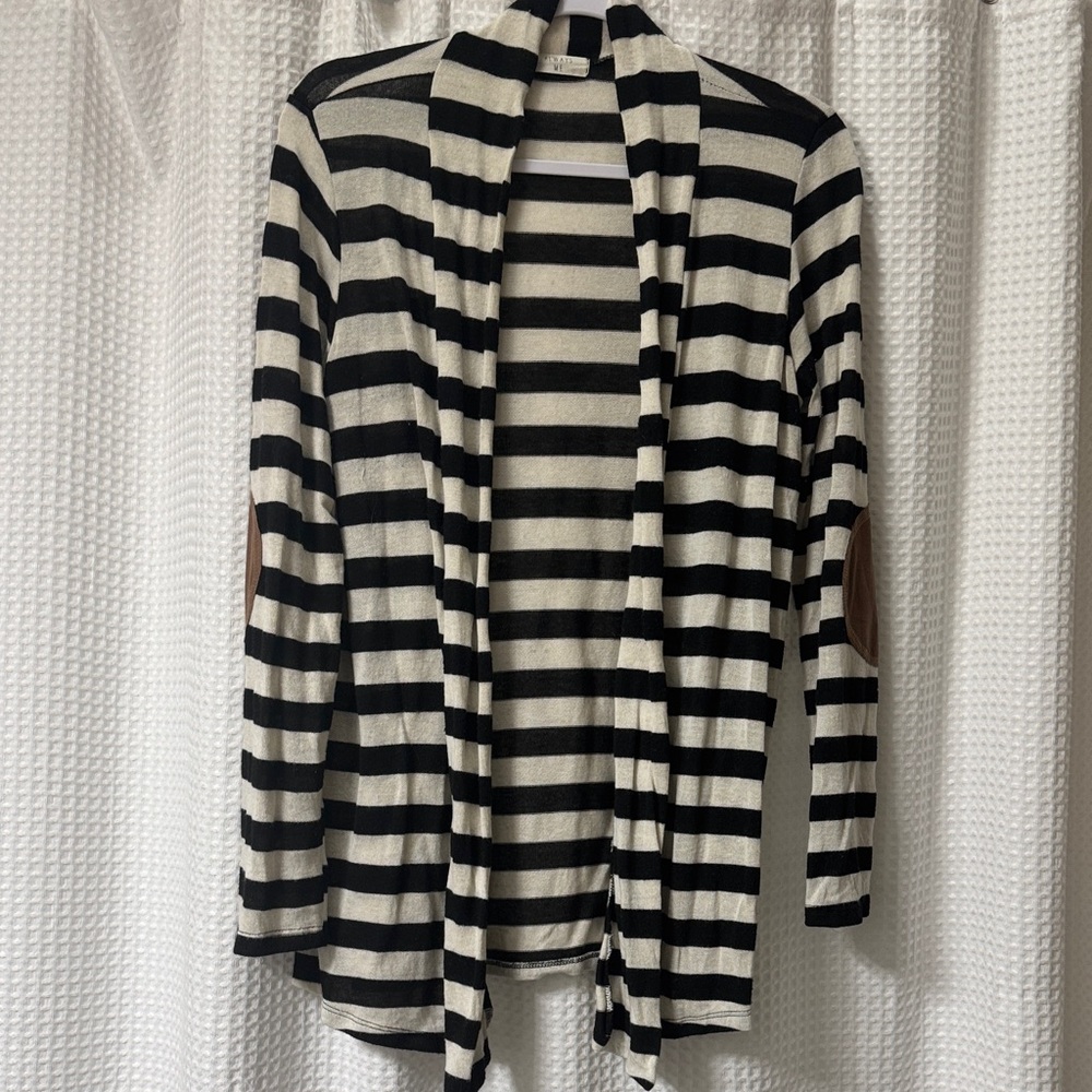 Striped Black and White Women's Sweater